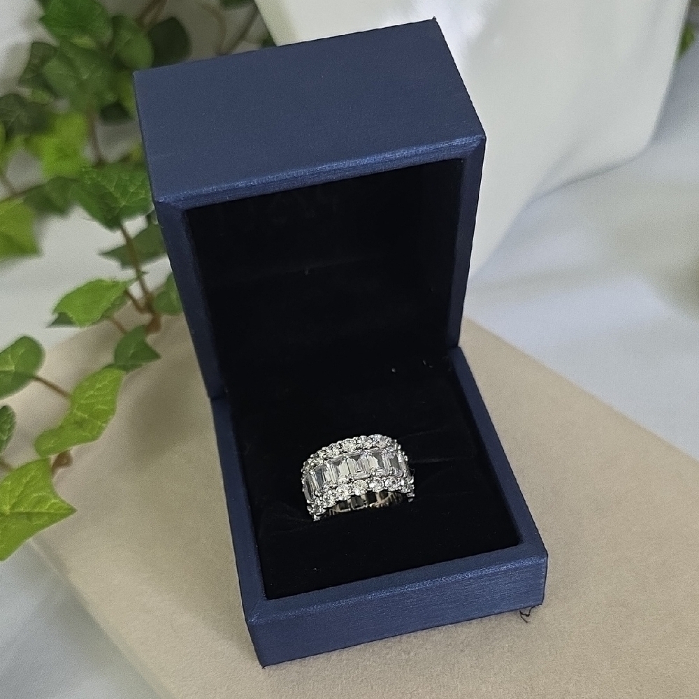 Italo Sterling Silver 925 Triple Row Eternity Baguette Ring with Box Size 5.5